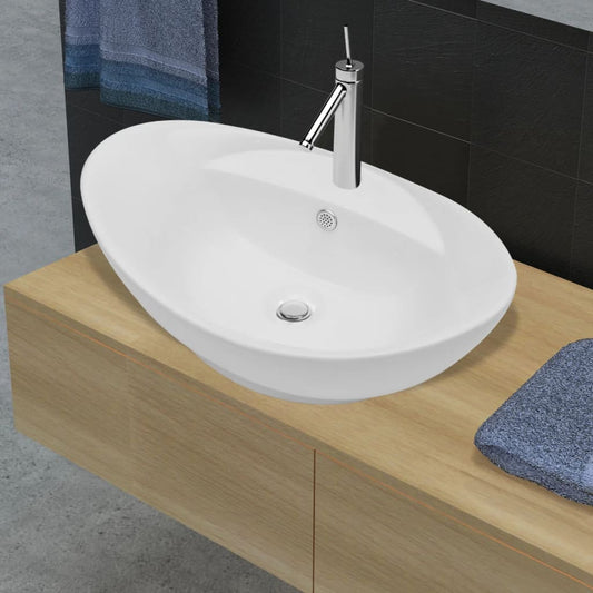 Luxus-Keramikbecken Oval mit Überlauf und Wasserhahnloch - Premium Badezimmer-Waschbecken  - Just €117! Shop now at homesales4u