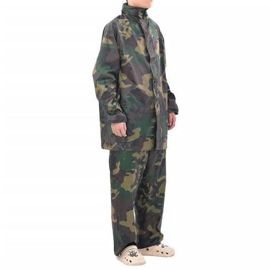 Tarnfarben Regenbekleidung für Männer 2-teilig mit Kapuze Größe L - Premium Regenjacken & Regenponchos  - Just €36.91! Shop now at homesales4u
